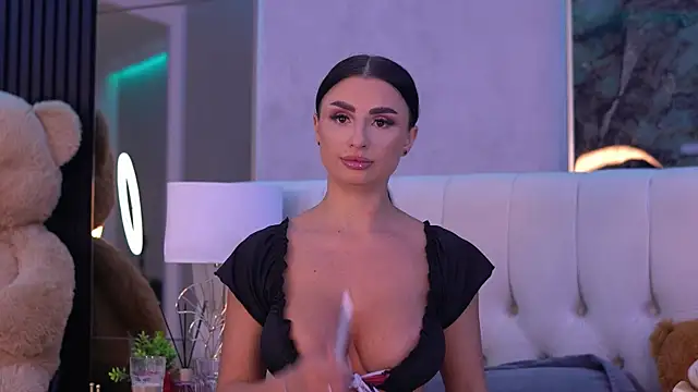 Snapshot of IsabelleHunt chatting on September 27, 5:13 am IsabelleHunt online show from September 27, 5:13 am