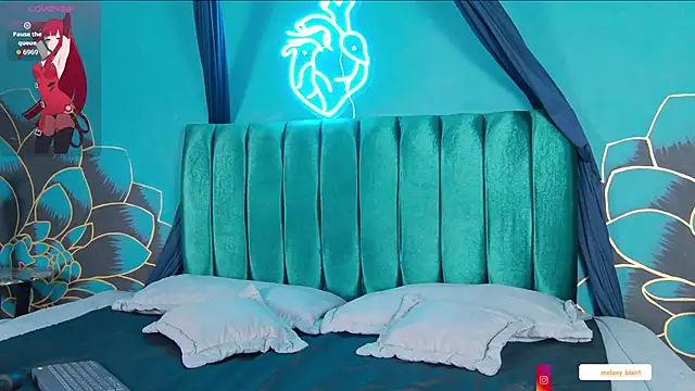 Snapshot of melany_blair chatting on November 4, 8:23 pm melany blair online show from November 4, 8:23 pm