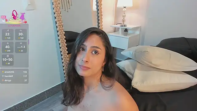 Julia Martinez  online show from March 15, 5:37 pm