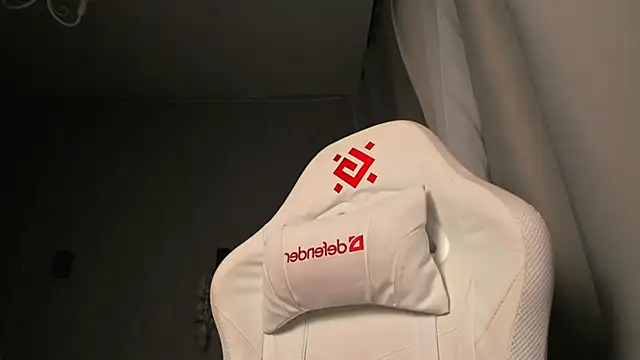 Kleo Godde online show from November 2, 12:26 am