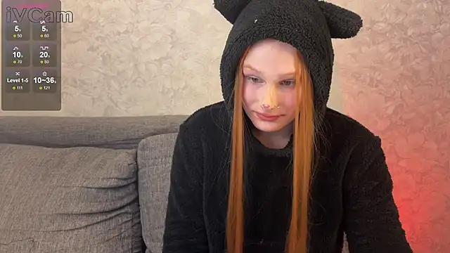 Kleo Godde online show from February 26, 6:48 pm