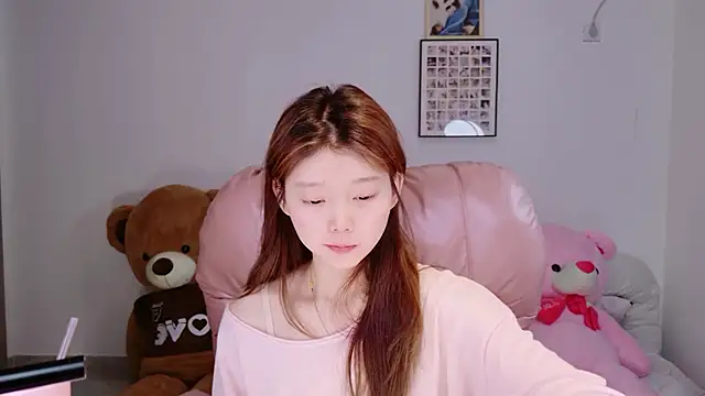 yangyang-1115 online show from April 15, 5:57 am