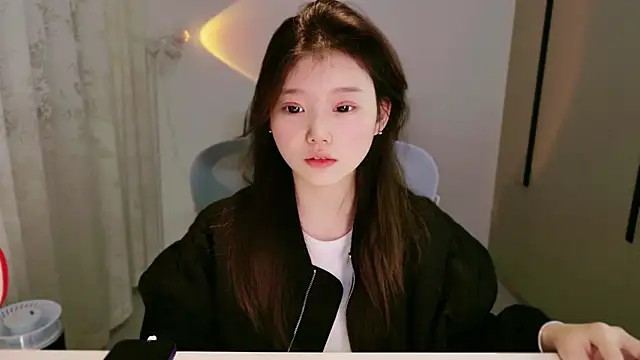 yangyang-1115 online show from December 5, 4:44 am