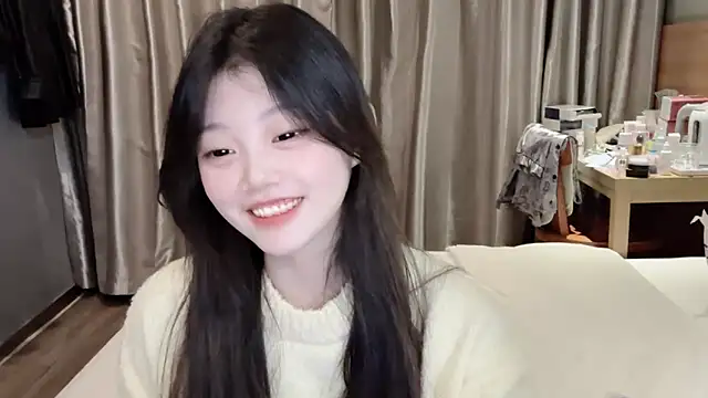 Snapshot of yangyang-1115 chatting on March 2, 2:15 pm yangyang-1115 online show from March 2, 2:15 pm