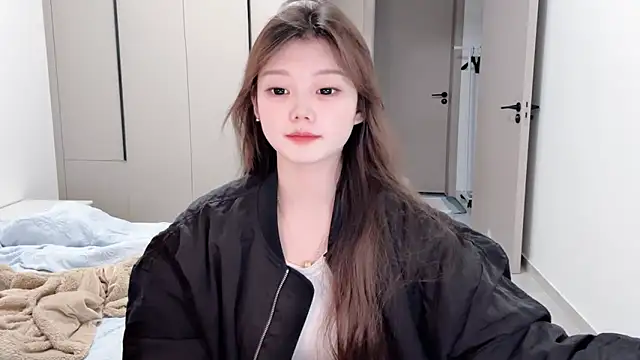 Snapshot of yangyang-1115 chatting on October 24, 4:44 am yangyang-1115 online show from October 24, 4:44 am