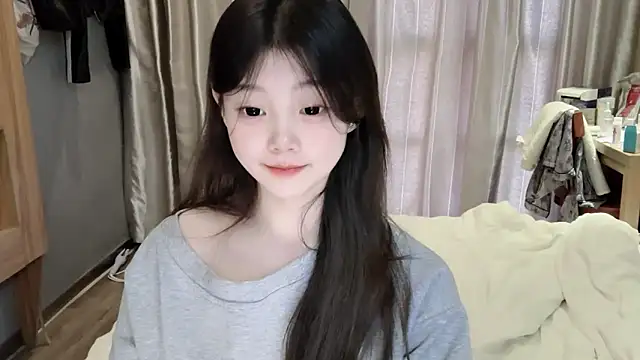 Snapshot of yangyang-1115 chatting on March 10, 11:55 am yangyang-1115 online show from March 10, 11:55 am