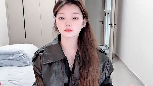 Snapshot of yangyang-1115 chatting on November 3, 5:45 am yangyang-1115 online show from November 3, 5:45 am