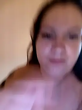 Szilvi93 online show from February 8, 3:10 pm