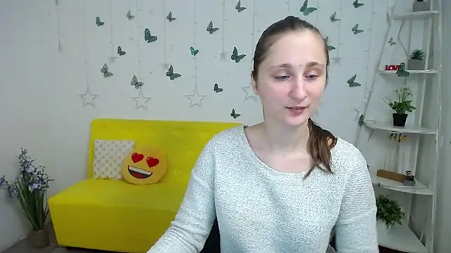 MichelLeee online show from March 6, 12:11 pm