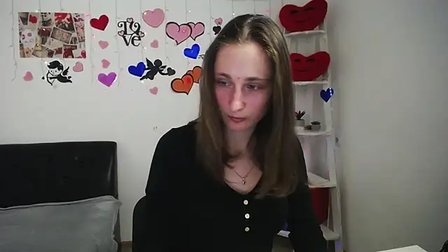 Snapshot of MichelLeee chatting on February 27, 12:12 pm MichelLeee online show from February 27, 12:12 pm