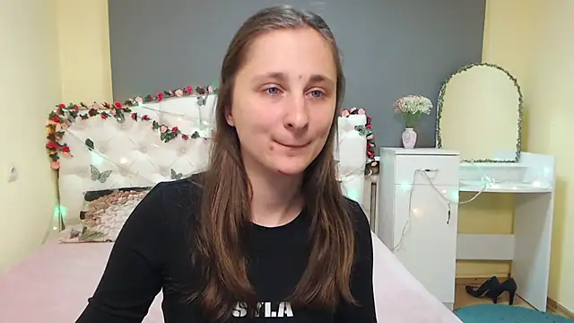 MichelLeee online show from March 25, 12:37 pm