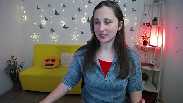 MichelLeee online show from May 4, 11:24 am
