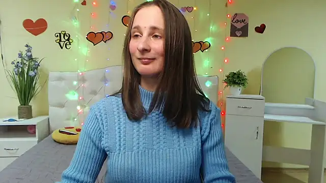 Snapshot of MichelLeee chatting on February 17, 3:22 pm MichelLeee online show from February 17, 3:22 pm