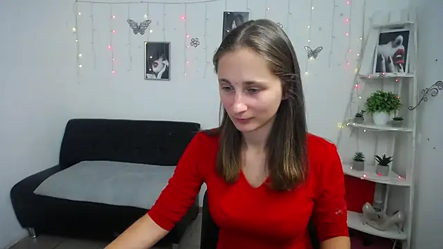 Snapshot of MichelLeee chatting on September 29, 11:16 am MichelLeee online show from September 29, 11:16 am