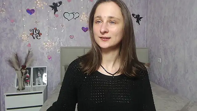 Snapshot of MichelLeee chatting on February 20, 12:04 pm MichelLeee online show from February 20, 12:04 pm