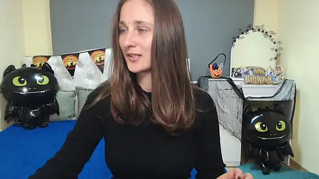 Snapshot of MichelLeee chatting on October 20, 11:22 am MichelLeee online show from October 20, 11:22 am