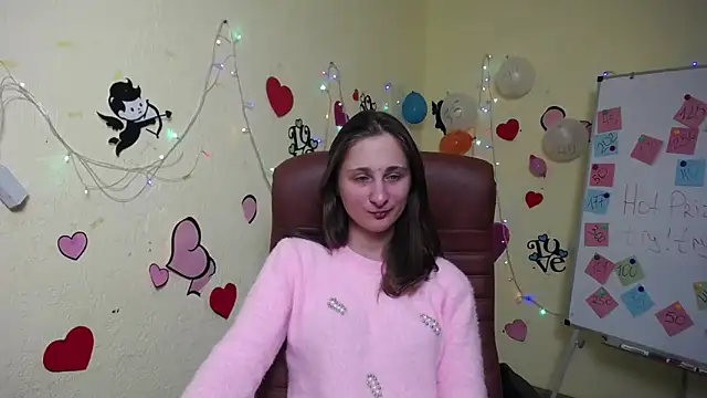 Snapshot of MichelLeee chatting on February 10, 12:08 pm MichelLeee online show from February 10, 12:08 pm