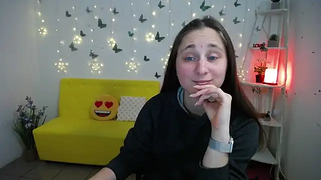 MichelLeee online show from April 23, 12:29 pm