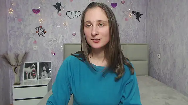 Snapshot of MichelLeee chatting on February 13, 3:14 pm MichelLeee online show from February 13, 3:14 pm