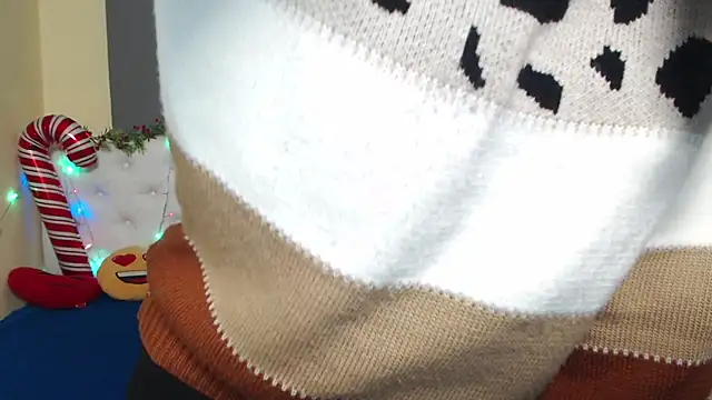 MichelLeee online show from December 15, 12:22 pm