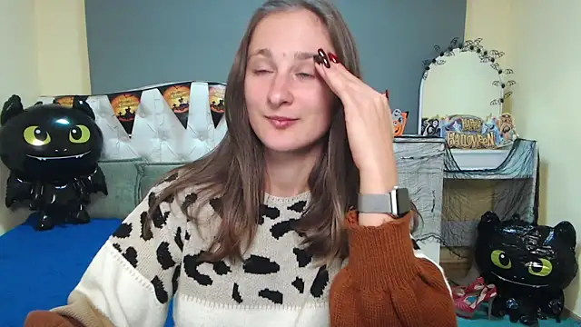 MichelLeee online show from October 29, 12:15 pm