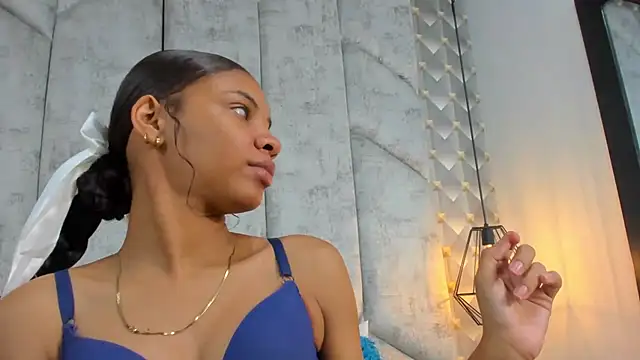 AshleyHill2 online show from March 3, 2:29 am