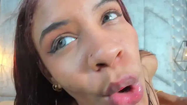 AshleyHill2 online show from April 17, 3:20 am