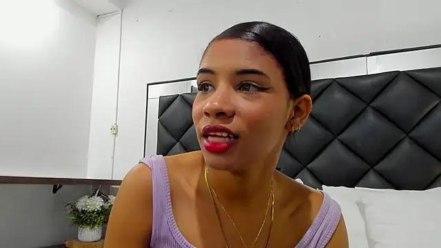 AshleyHill2 online show from October 6, 3:51 am