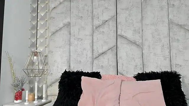 AshleyHill2 online show from December 22, 3:28 am