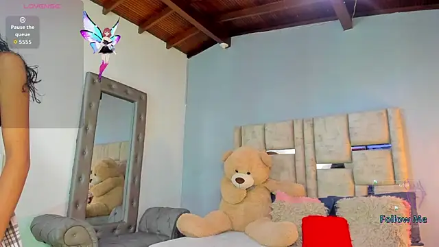 AshleyHill2 online show from September 18, 3:31 am