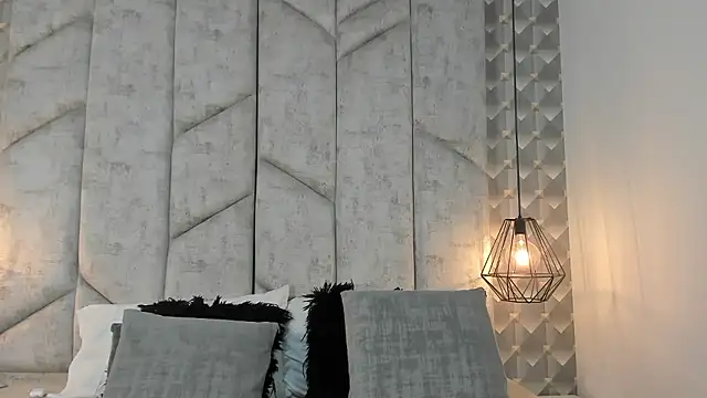 AshleyHill2 online show from January 11, 3:24 am