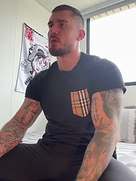 Snapshot of DimitriSullivan_ chatting on May 6, 2:32 pm DimitriSullivan online show from May 6, 2:32 pm