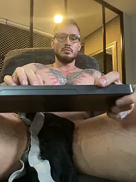 DimitriSullivan  online show from February 22, 8:40 am