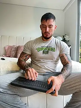 DimitriSullivan  online show from March 23, 1:11 pm