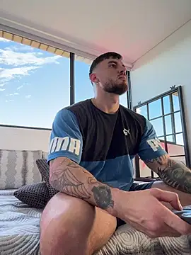 Snapshot of DimitriSullivan_ chatting on November 26, 6:30 pm DimitriSullivan online show from November 26, 6:30 pm