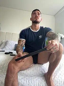DimitriSullivan  online show from September 12, 12:38 pm