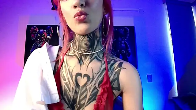 Snapshot of Ameliewitte_mjs chatting on April 23, 8:21 pm Ameliewitte mjs online show from April 23, 8:21 pm
