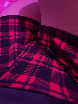 Snapshot of Velyn_18 chatting on November 15, 12:09 pm Velyn 18 online show from November 15, 12:09 pm