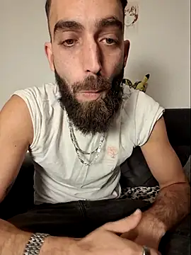 Snapshot of DaWoD030 chatting on December 3, 6:40 pm DaWoD030 online show from December 3, 6:40 pm