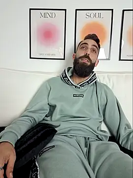 Snapshot of DaWoD030 chatting on November 12, 6:34 pm DaWoD030 online show from November 12, 6:34 pm