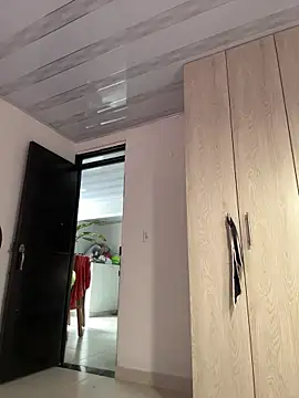 Lady Rey online show from November 4, 7:28 pm