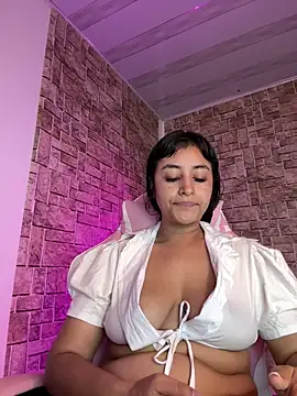 Snapshot of Lady_Rey chatting on February 4, 1:33 am Lady Rey online show from February 4, 1:33 am