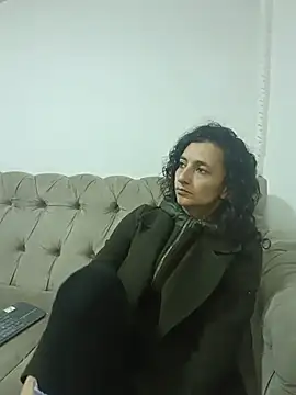 Snapshot of AriannaRussell_ chatting on June 22, 12:35 pm AriannaRussell online show from June 22, 12:35 pm