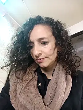 AriannaRussell  online show from March 21, 12:53 pm