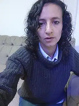 Snapshot of AriannaRussell_ chatting on June 19, 12:44 pm AriannaRussell online show from June 19, 12:44 pm
