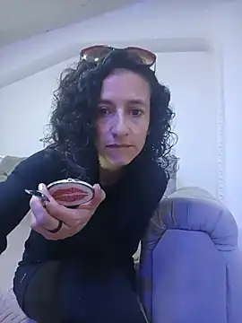 AriannaRussell  online show from May 14, 12:57 pm
