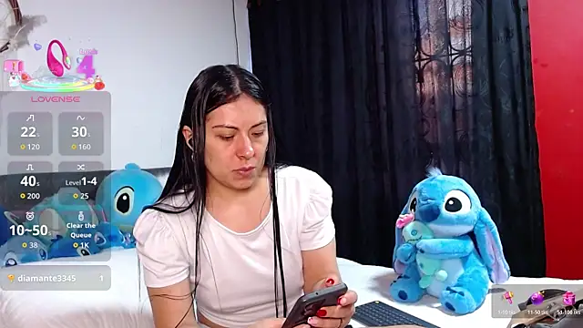 Snapshot of Ella_Rousse chatting on May 22, 11:52 am Ella Rousse online show from May 22, 11:52 am