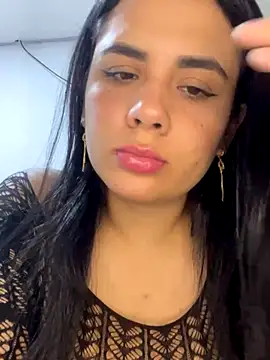 Leyna Kenet online show from November 30, 8:42 pm