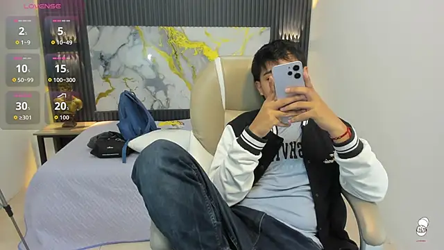 AndrewPherson online show from September 18, 1:03 pm