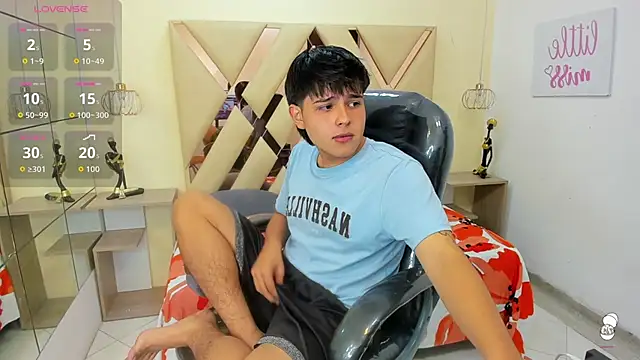 AndrewPherson online show from September 16, 2:40 pm